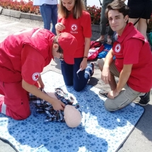 35159209_2563090543916541_1453994447153922048_n